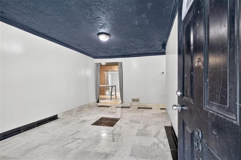 852 Alfred Road Northwest Atlanta, GA 30331 - Photo 6 of 51 Gallery Image 6