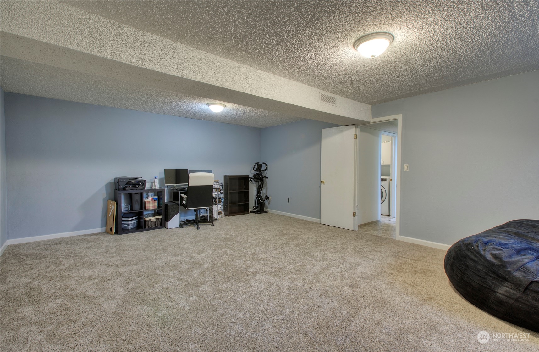 32607 35th Avenue Southwest Federal Way, WA 98023 - Photo 17 of 24 a view of a room with furniture and ceiling fan