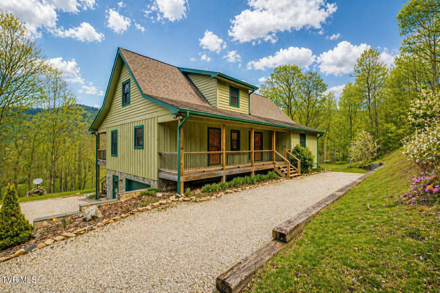 410 Eagle Ridge Road Roan Mountain, TN 37687 - Photo 3 of 97 410 Eagle Ridge HP