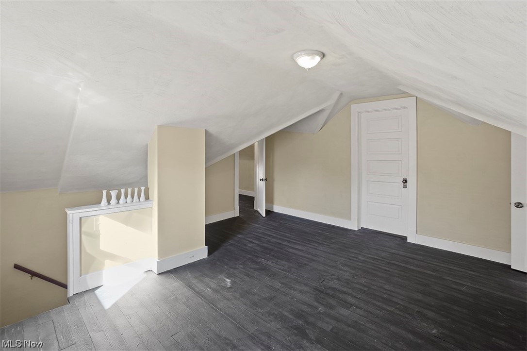 2991 East Overlook Road Cleveland, OH 44118 - Photo 32 of 35 Gallery Image 32