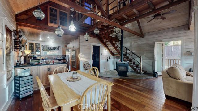22013 Mojave River Road Cedarpines Park, CA 92322 - Photo 3 of 22 a view of a living room and entryway