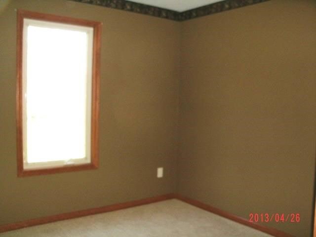 902 Nicholas Trail Fremont, IN 46737 - Photo 9 of 15 Gallery Image 9