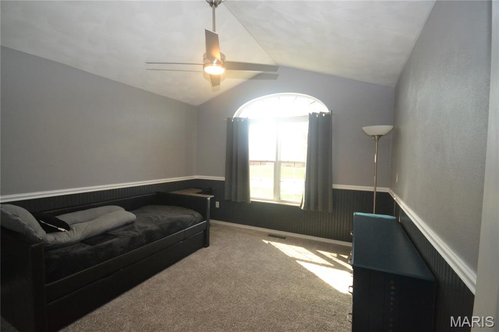 753 Fieldview Drive Smithton, IL 62285 - Photo 17 of 37
