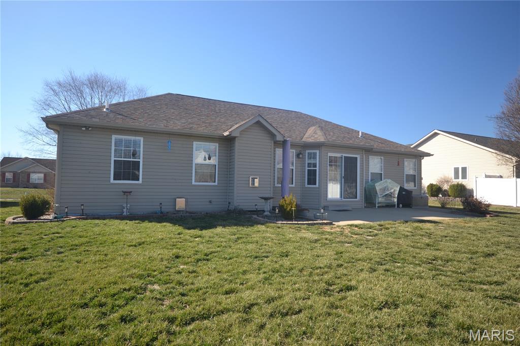 753 Fieldview Drive Smithton, IL 62285 - Photo 37 of 37