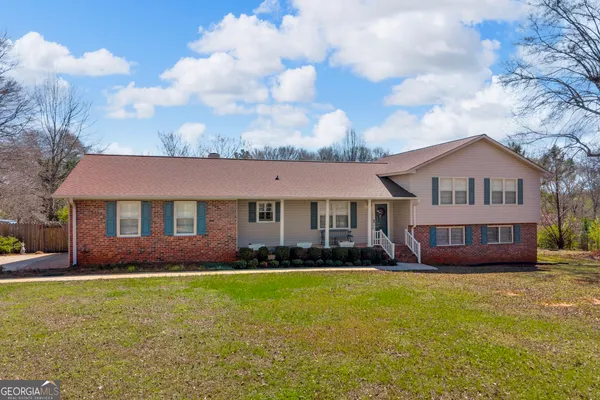 $349,900 | 80 Riverbend Circle, Royston, GA 30662