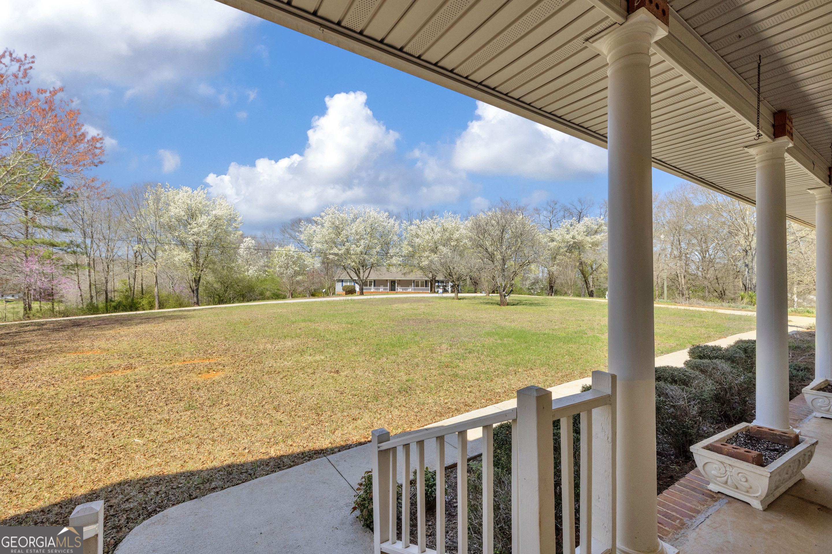 80 Riverbend Circle Royston, GA 30662 - Photo 44 of 70 a view of an ocean from a balcony