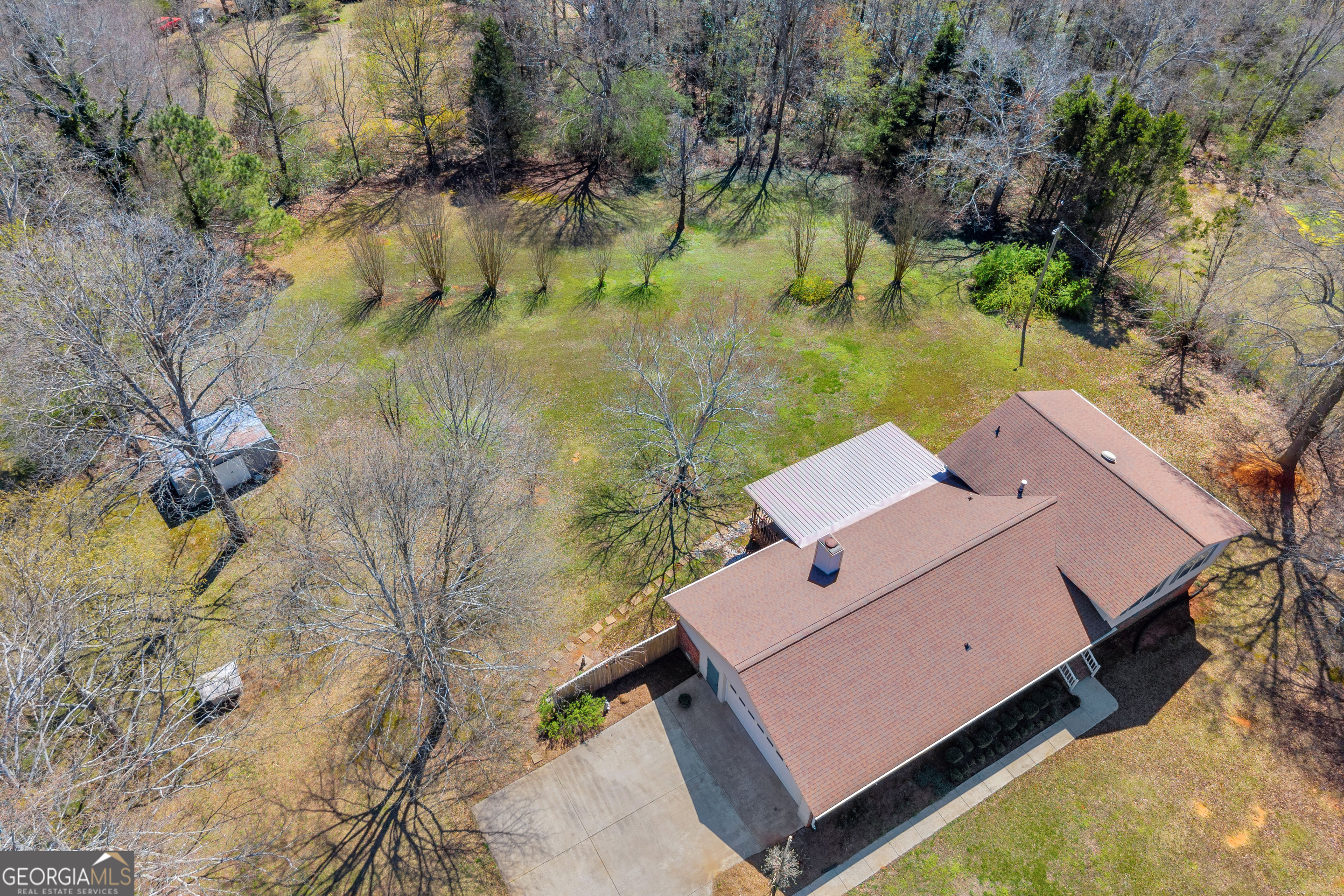 80 Riverbend Circle Royston, GA 30662 - Photo 66 of 70 an aerial view of a house with a lake view