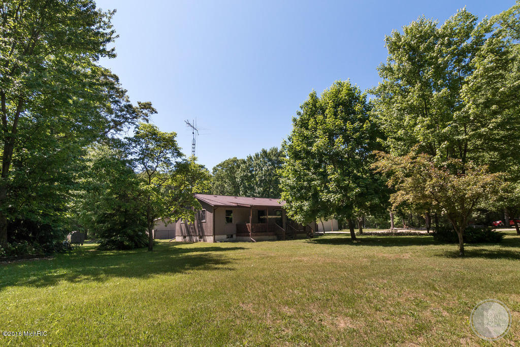 4291 Maple Island Road Twin Lake, MI 49457 - Photo 3 of 36 4291 Maple Island Twin Lake_NextDoorPhot