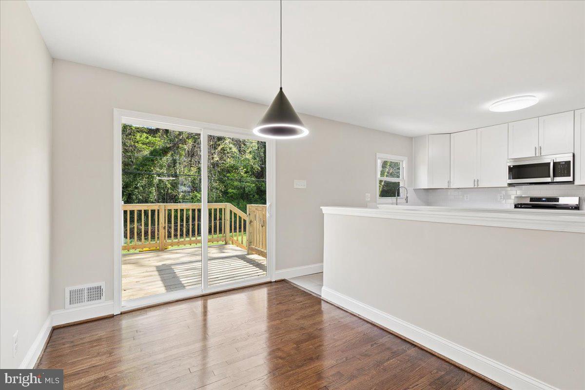 216 Cheddington Road Linthicum Heights, MD 21090 - Photo 27 of 60