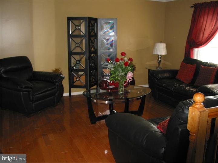 1 Framingham Road Edgewater Park, NJ 08010 - Photo 2 of 17