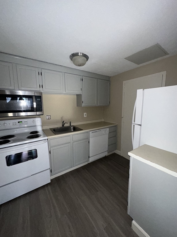 375 Harvard Street, Unit 2 Cambridge, MA 02138 - Photo 14 of 19