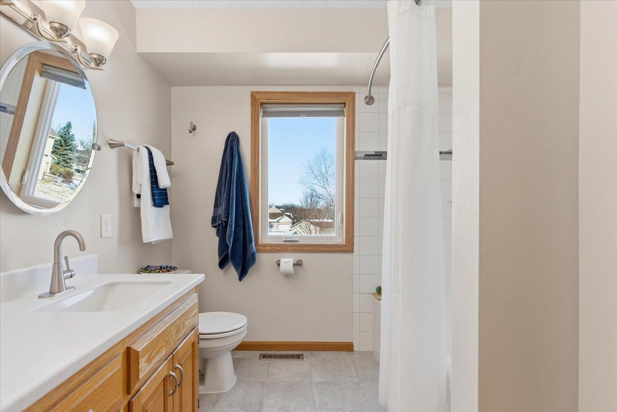17892 Impala Path Lakeville, MN 55044 - Photo 32 of 75