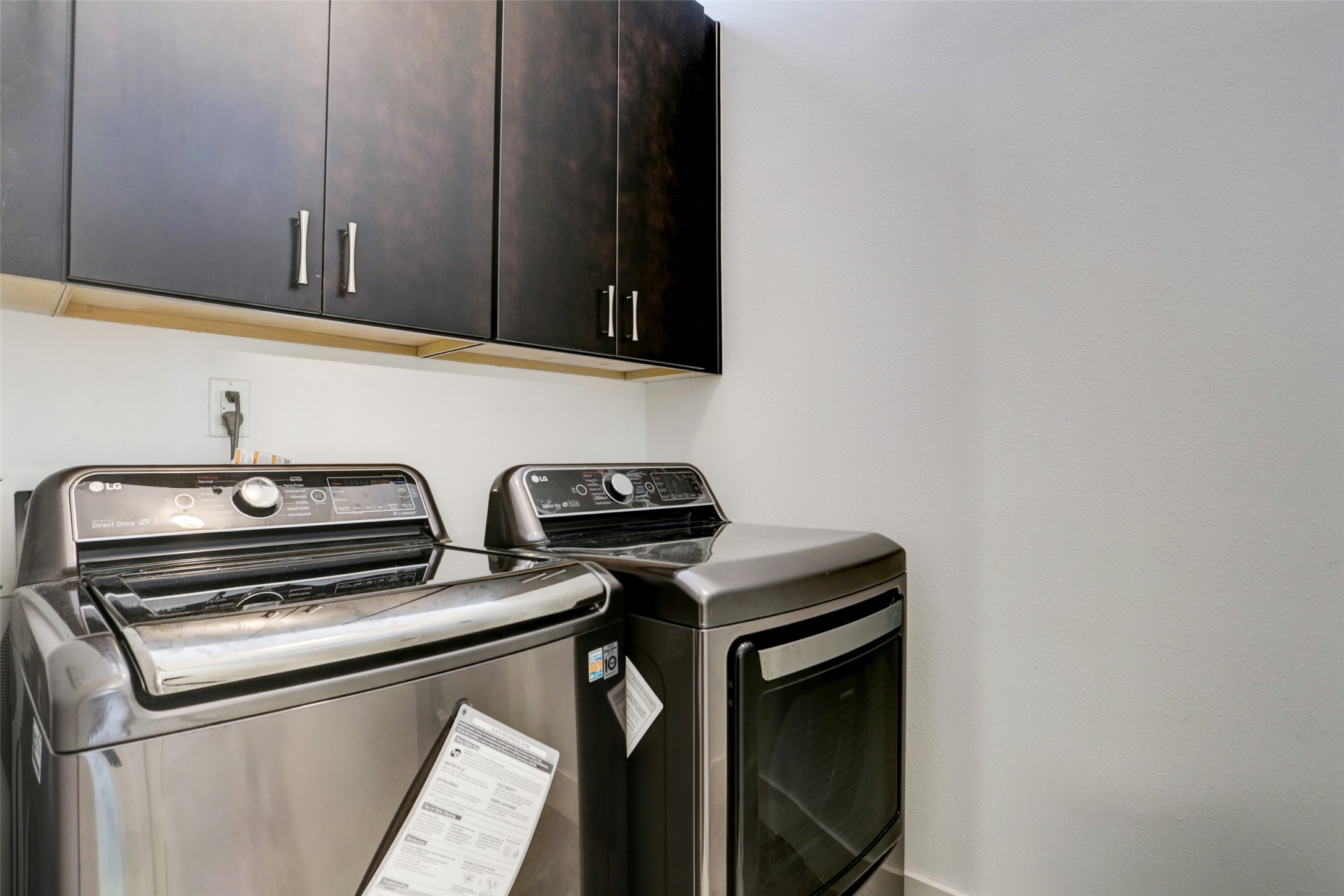 2344 Commerce Street Houston, TX 77003 - Photo 9 of 18 Utility Room