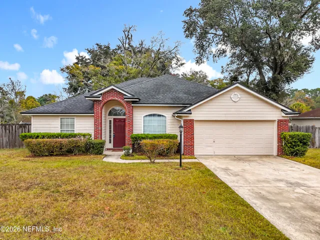 $2,000 | 3020 Golden Pond Boulevard, Orange Park, FL 32073
