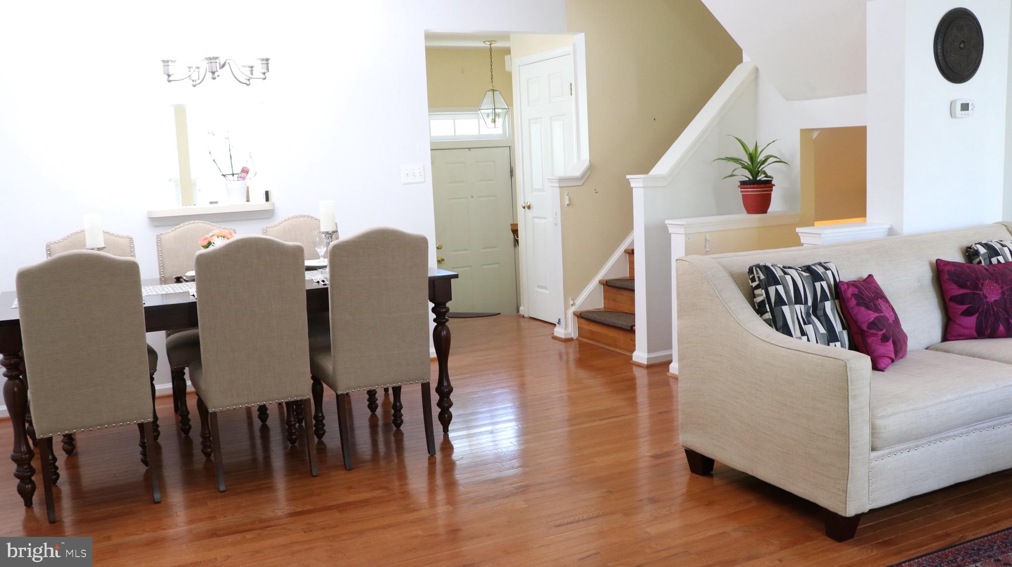 4048 Jasper Loop Dumfries, VA 22025 - Photo 11 of 29 Dining room close to Living room