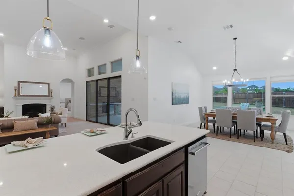 $1,199,000 | 12593 Dawn Shadow Street, Frisco, TX 75035