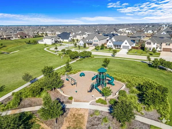 $1,199,000 | 12593 Dawn Shadow Street, Frisco, TX 75035