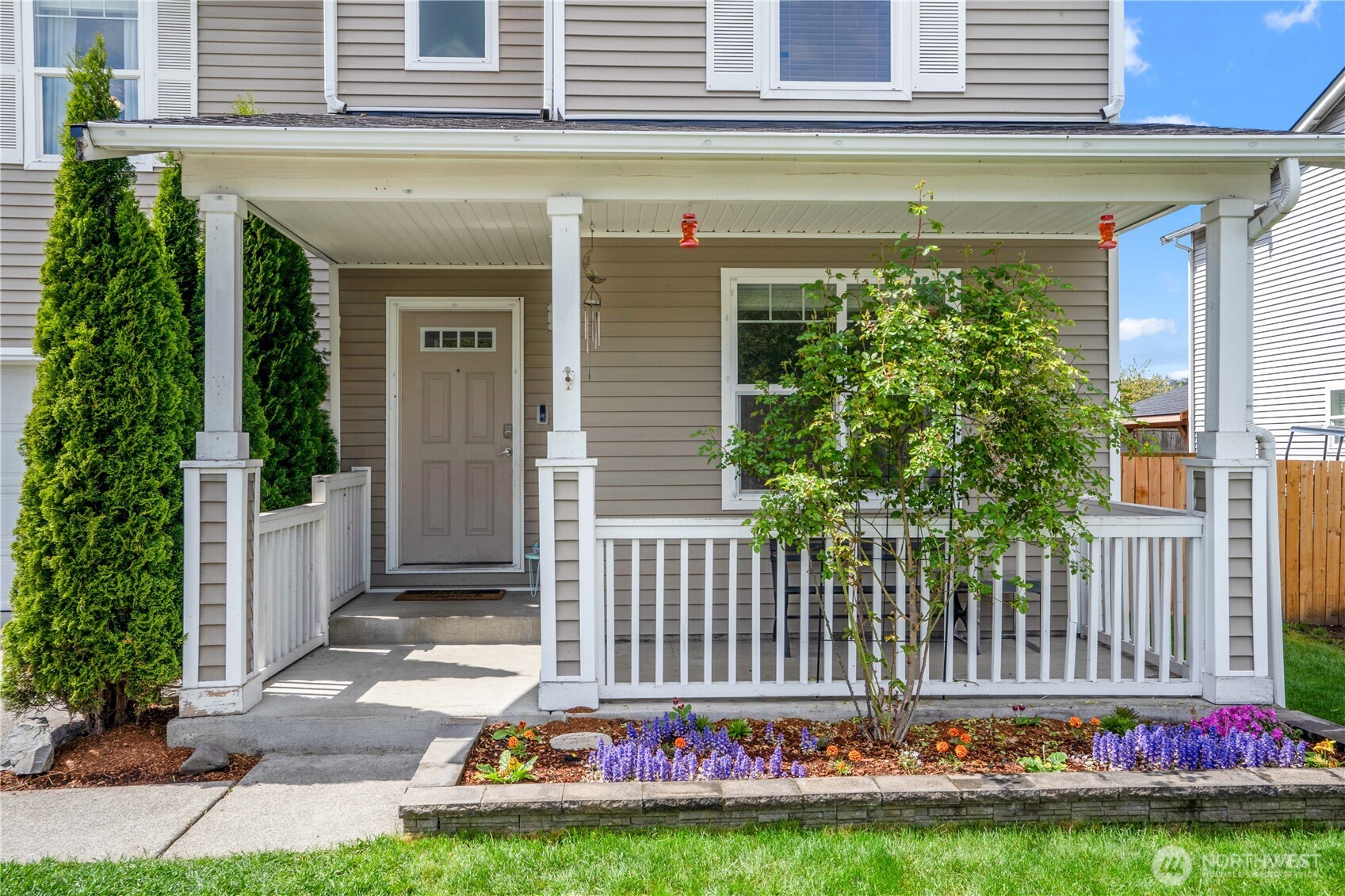 911 Riddell Avenue Northeast Orting, WA 98360 - Photo 4 of 29 Gallery Image 4