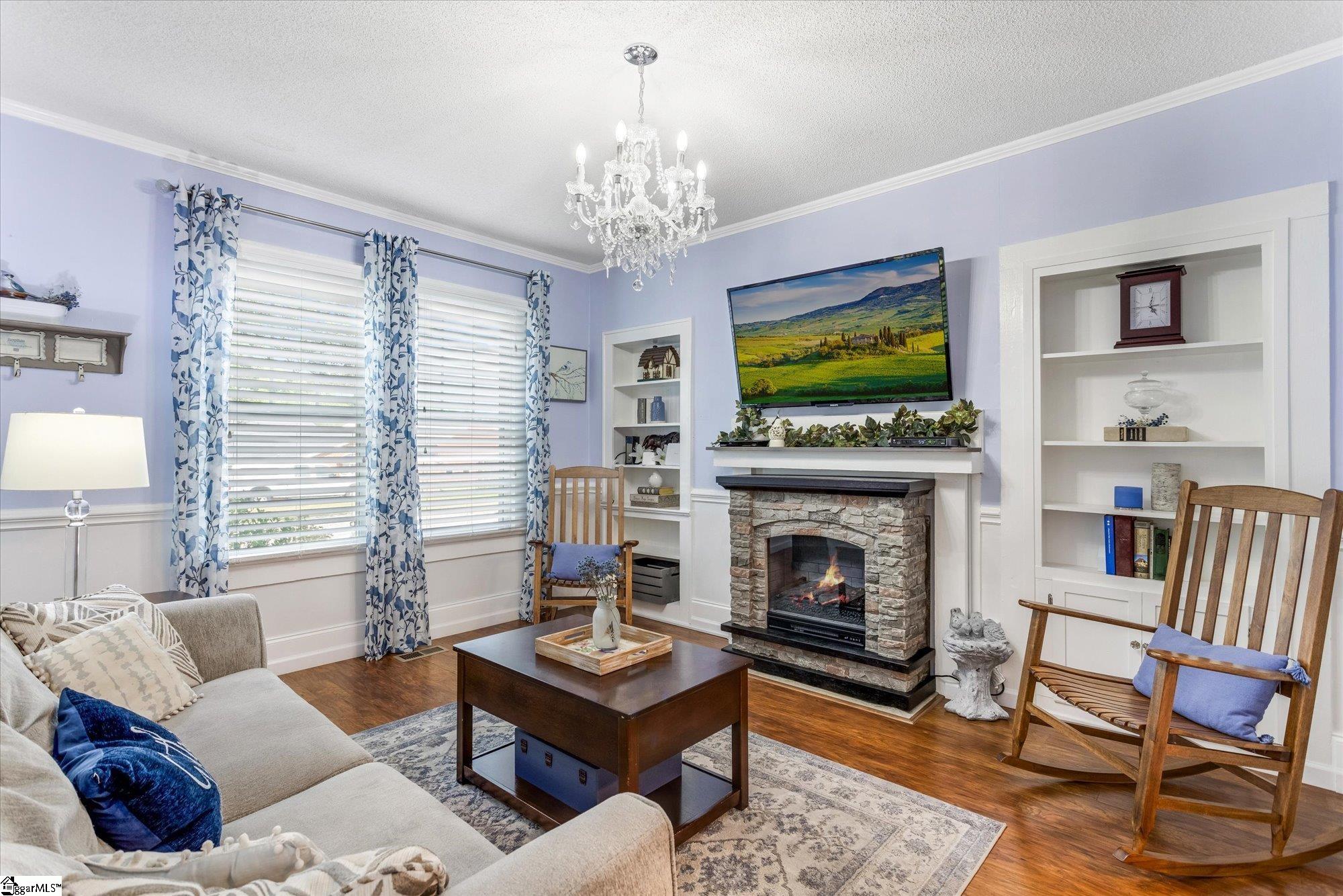 806 Gulliver Street Fountain Inn, SC 29644 - Photo 5 of 25 Gallery Image 5