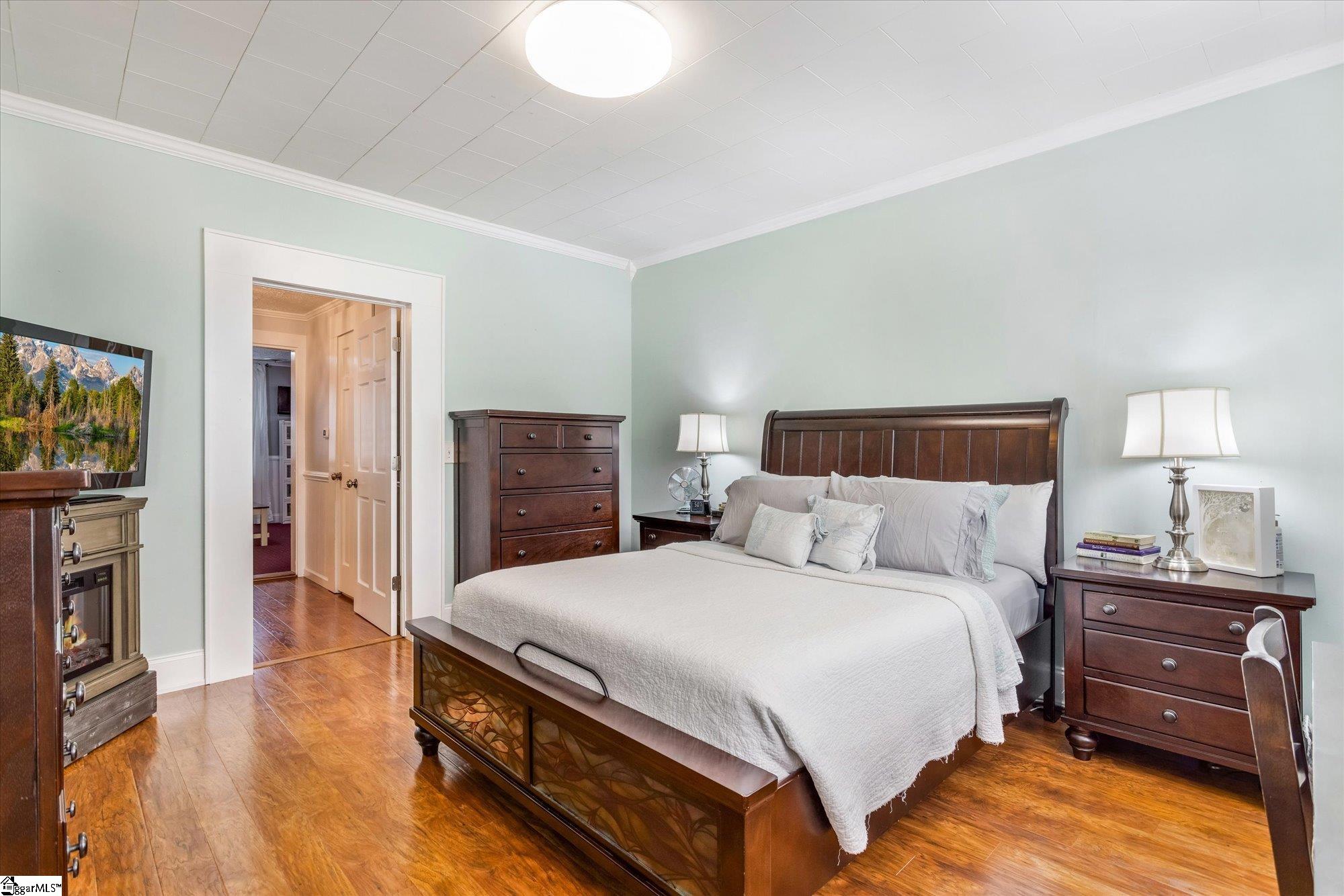 806 Gulliver Street Fountain Inn, SC 29644 - Photo 9 of 25 Gallery Image 9