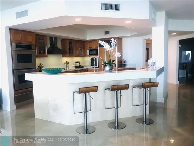 $1,020,000 | 3301 Northeast 183rd Street, Unit 2207, Aventura, FL 33160