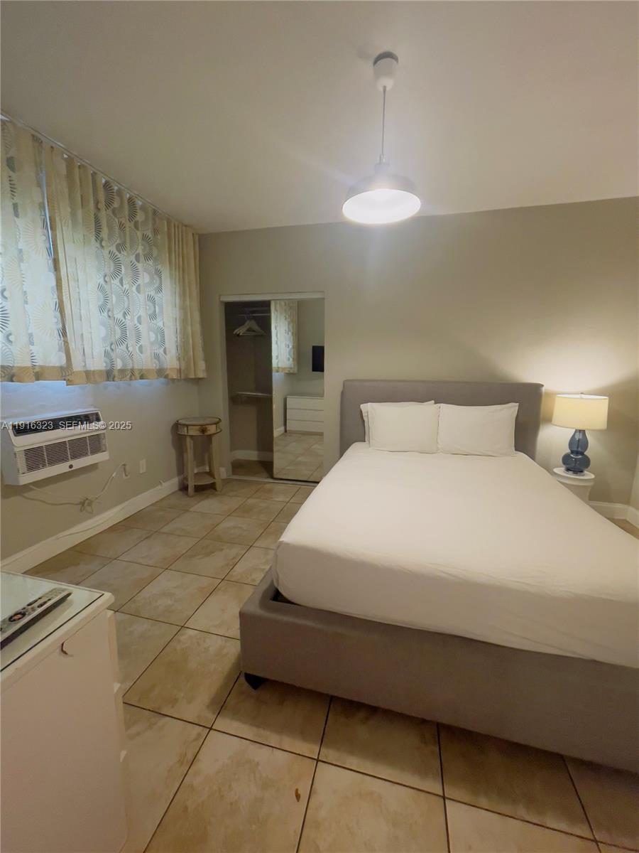 8100 Harding Avenue, Unit 509 Miami Beach, FL 33141 - Photo 7 of 11