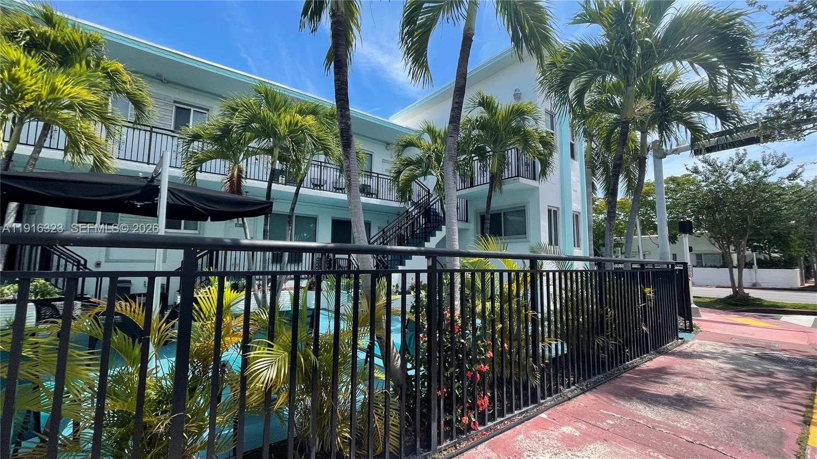 8100 Harding Avenue, Unit 513 Miami Beach, FL 33141 - Photo 7 of 19