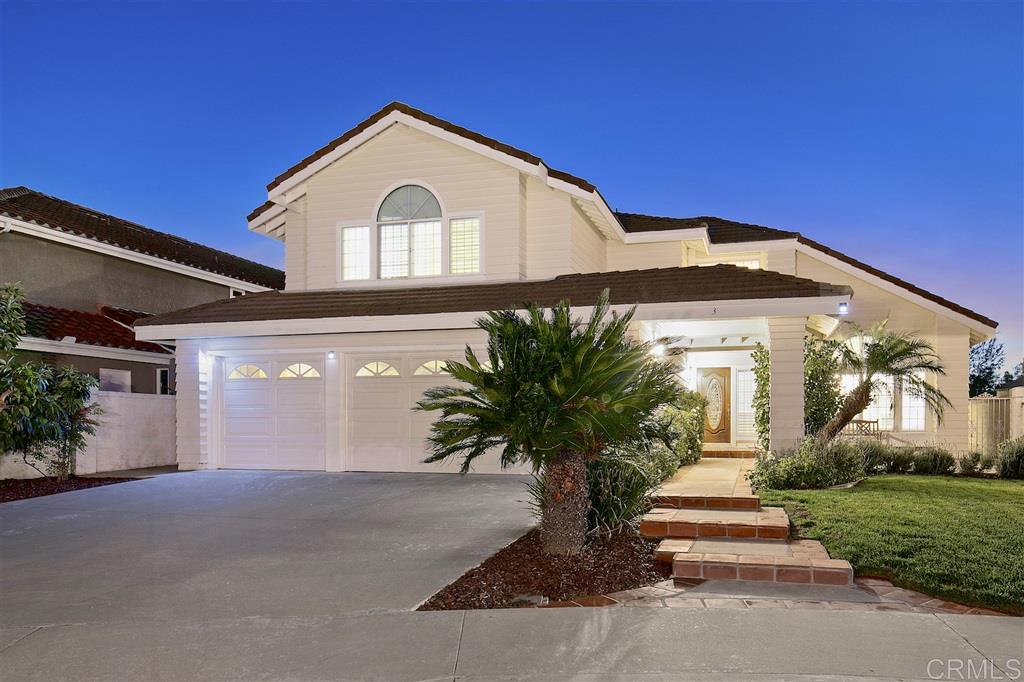 3 Precipice Laguna Niguel, CA 92677 - Photo 2 of 25