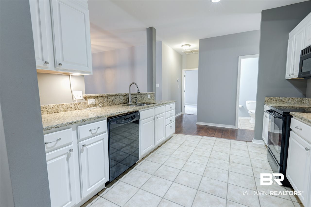 16823 Prado Loop Loxley, AL 36551 - Photo 13 of 31