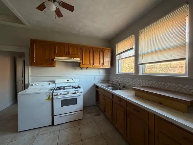 $149,900 | 961 North Dunlap Street, Memphis, TN 38107