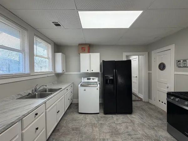 $139,900 | 961 North Dunlap Street, Memphis, TN 38107