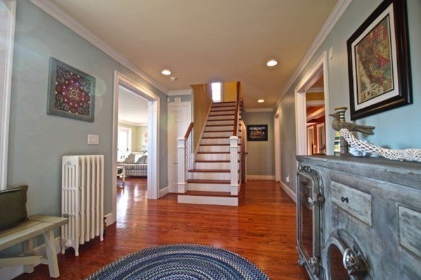 8 Trinity Road Marblehead, MA 01945 - Photo 6 of 30 Gallery Image 6