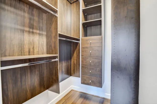 a view of walk in closet