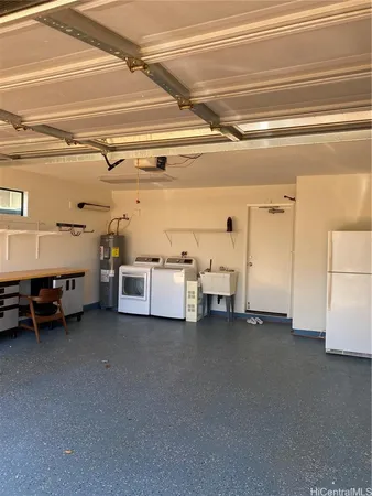 $4,300 | 94-1017 Halepuna Street, Waipahu, HI 96797