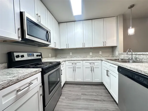 $1,029 | 6108 Abrams Road, Unit 512, Dallas, TX 75231