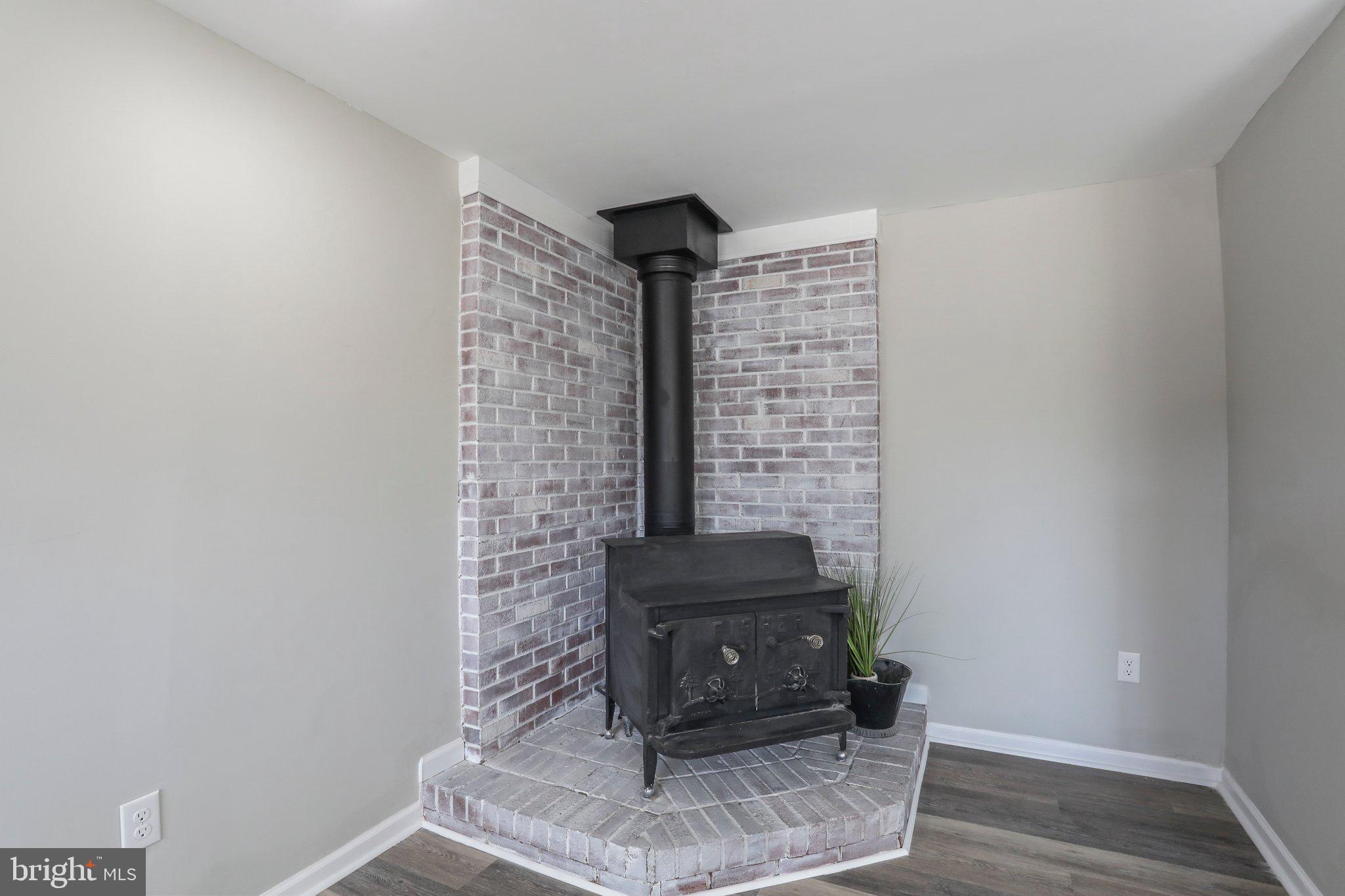 250 Pertch Road Severna Park, MD 21146 - Photo 26 of 41 Wood Stove