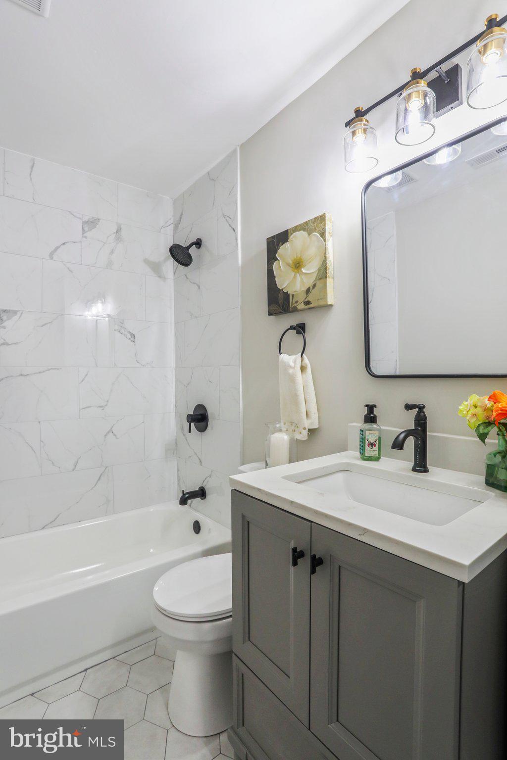 250 Pertch Road Severna Park, MD 21146 - Photo 30 of 41 Hall Bathroom