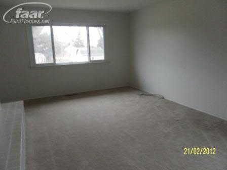3207 Red Barn Road Flint, MI 48507 - Photo 7 of 10 20132397-6.JPG