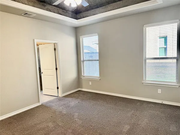 $2,295 | 3333 Windcrest Drive, Granbury, TX 76049