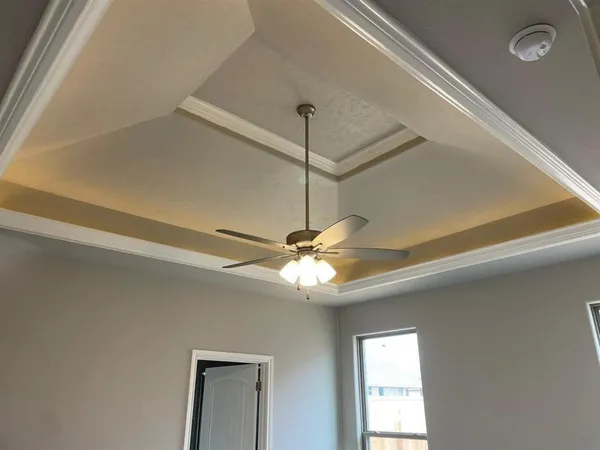 $2,295 | 3333 Windcrest Drive, Granbury, TX 76049