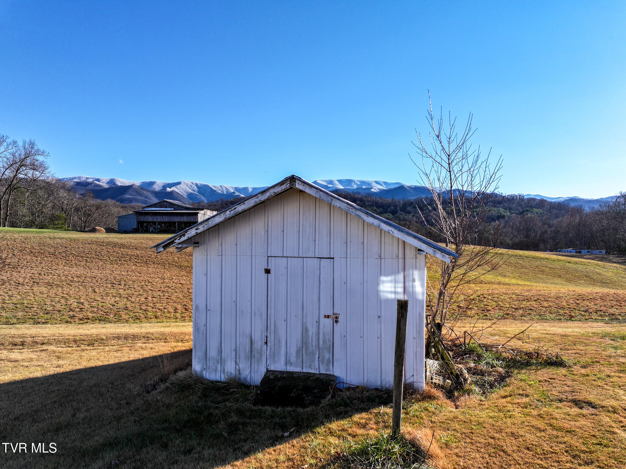 135 Scalf Road Chuckey, TN 37641 - Photo 29 of 48 DJI_20241223070045_0173_D
