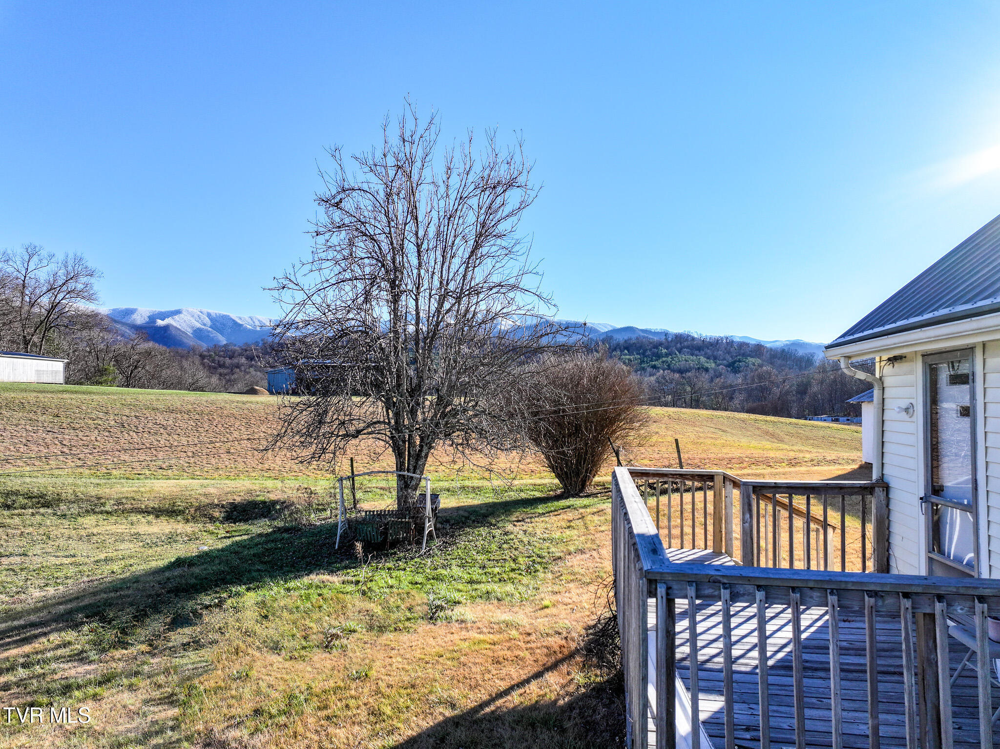 135 Scalf Road Chuckey, TN 37641 - Photo 33 of 48 DJI_20241223070154_0178_D-Edit
