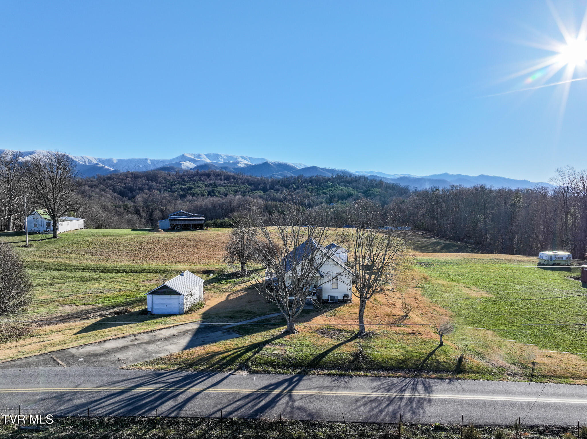 135 Scalf Road Chuckey, TN 37641 - Photo 40 of 48 DJI_20241223070440_0192_D-Edit