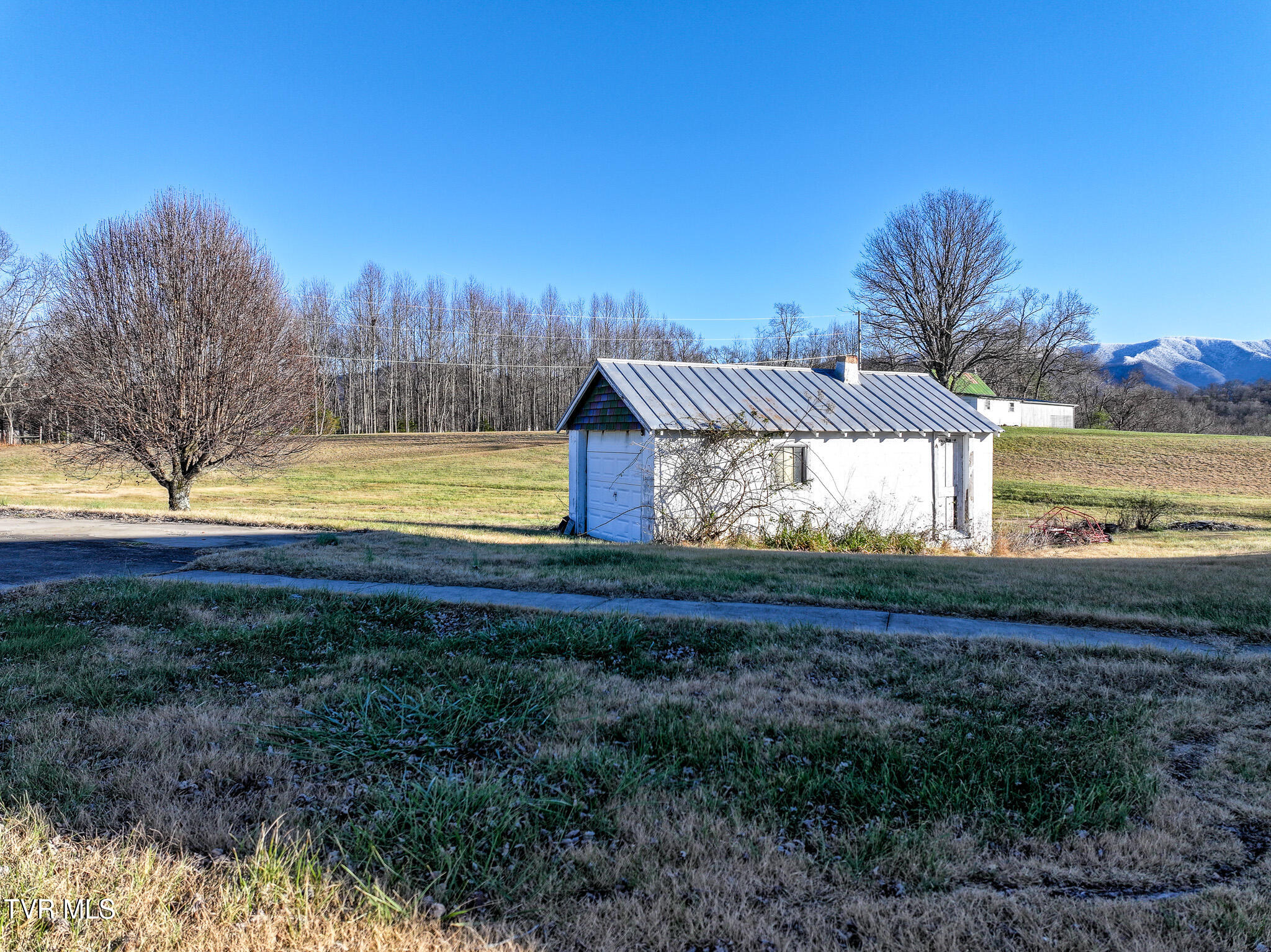 135 Scalf Road Chuckey, TN 37641 - Photo 45 of 48 DJI_20241223070753_0201_D
