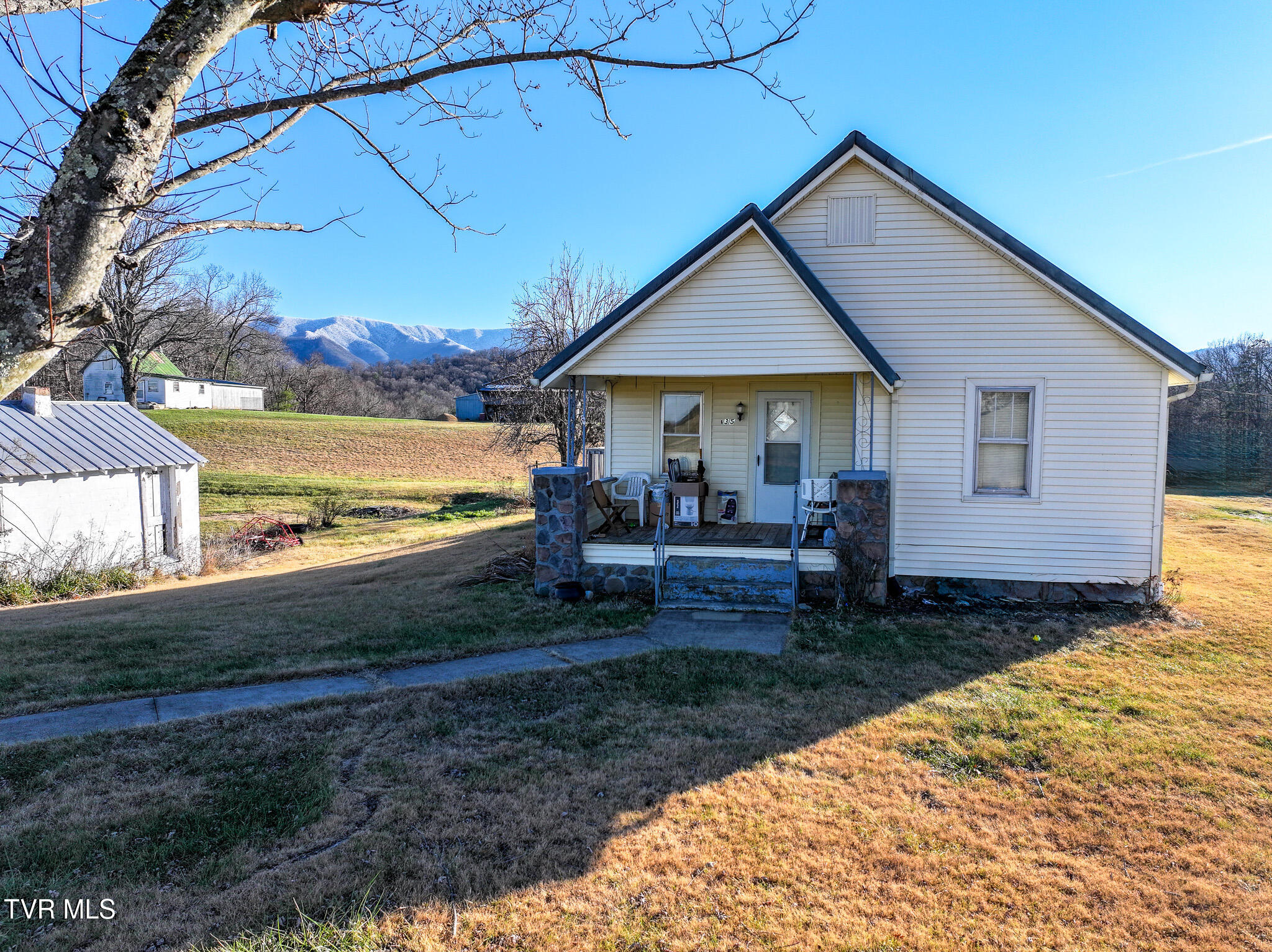 135 Scalf Road Chuckey, TN 37641 - Photo 46 of 48 DJI_20241223070807_0202_D-Edit