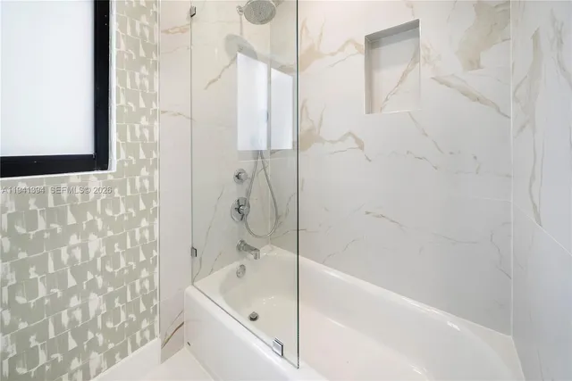 $20,000 | 600 Northeast 57th Street, Miami, FL 33137