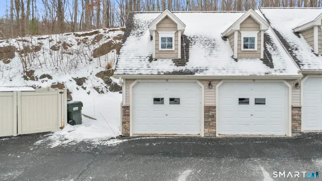 $375,000 | 95 South Ridge Lane, Unit D101, Berlin, CT 06037