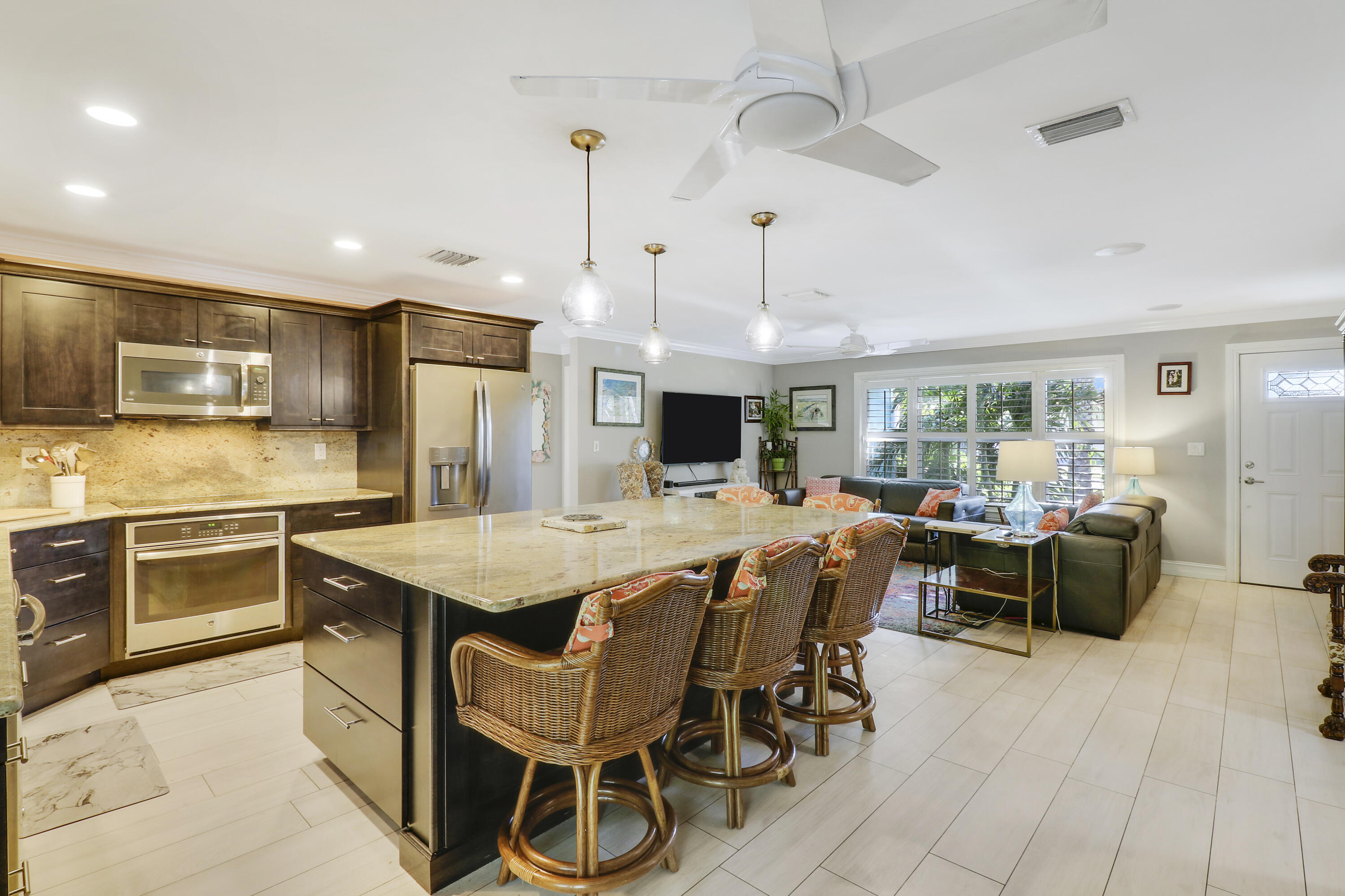 15 Chapel Circle Tequesta, FL 33469 - Photo 20 of 44 House-14