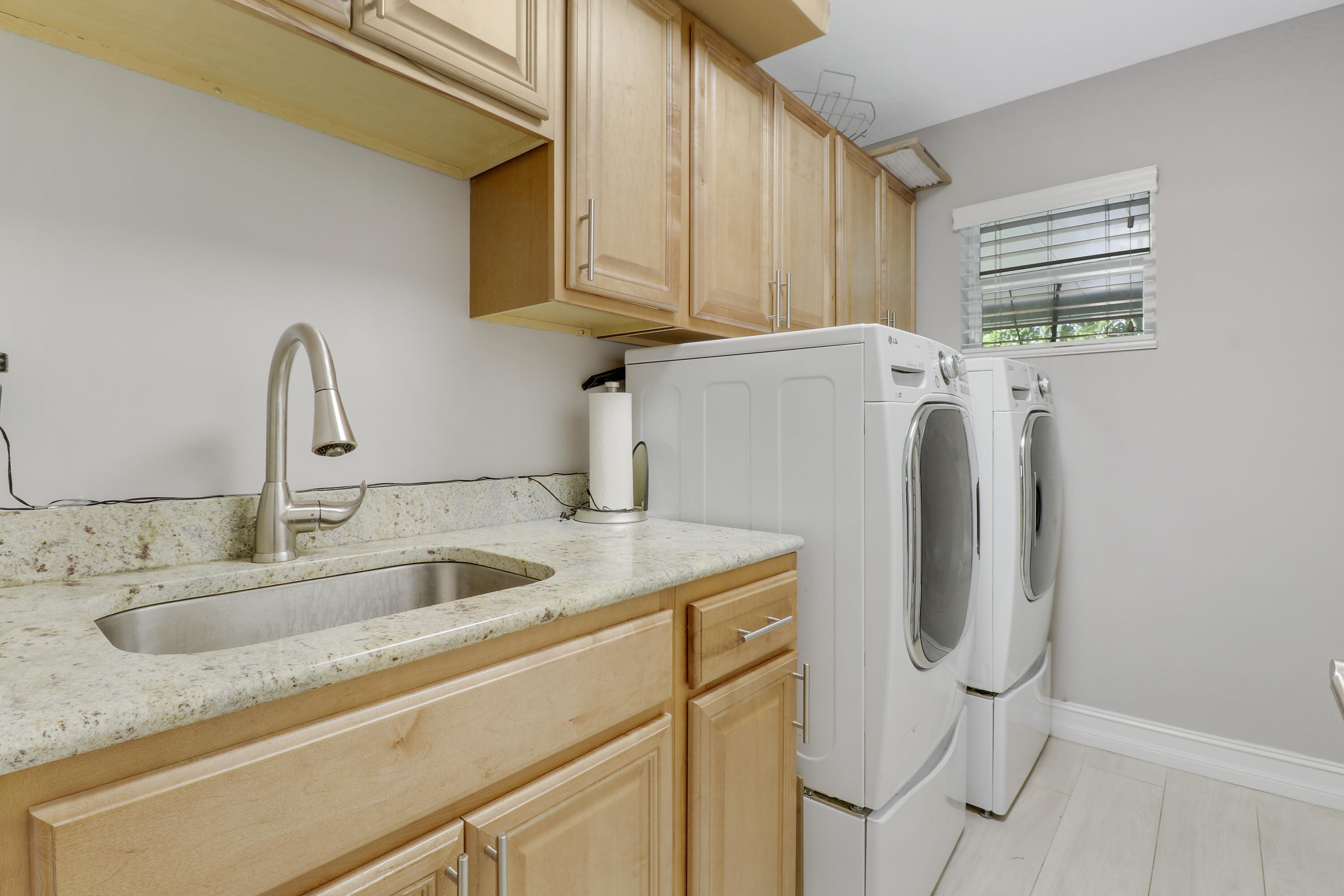 15 Chapel Circle Tequesta, FL 33469 - Photo 24 of 44 House-18