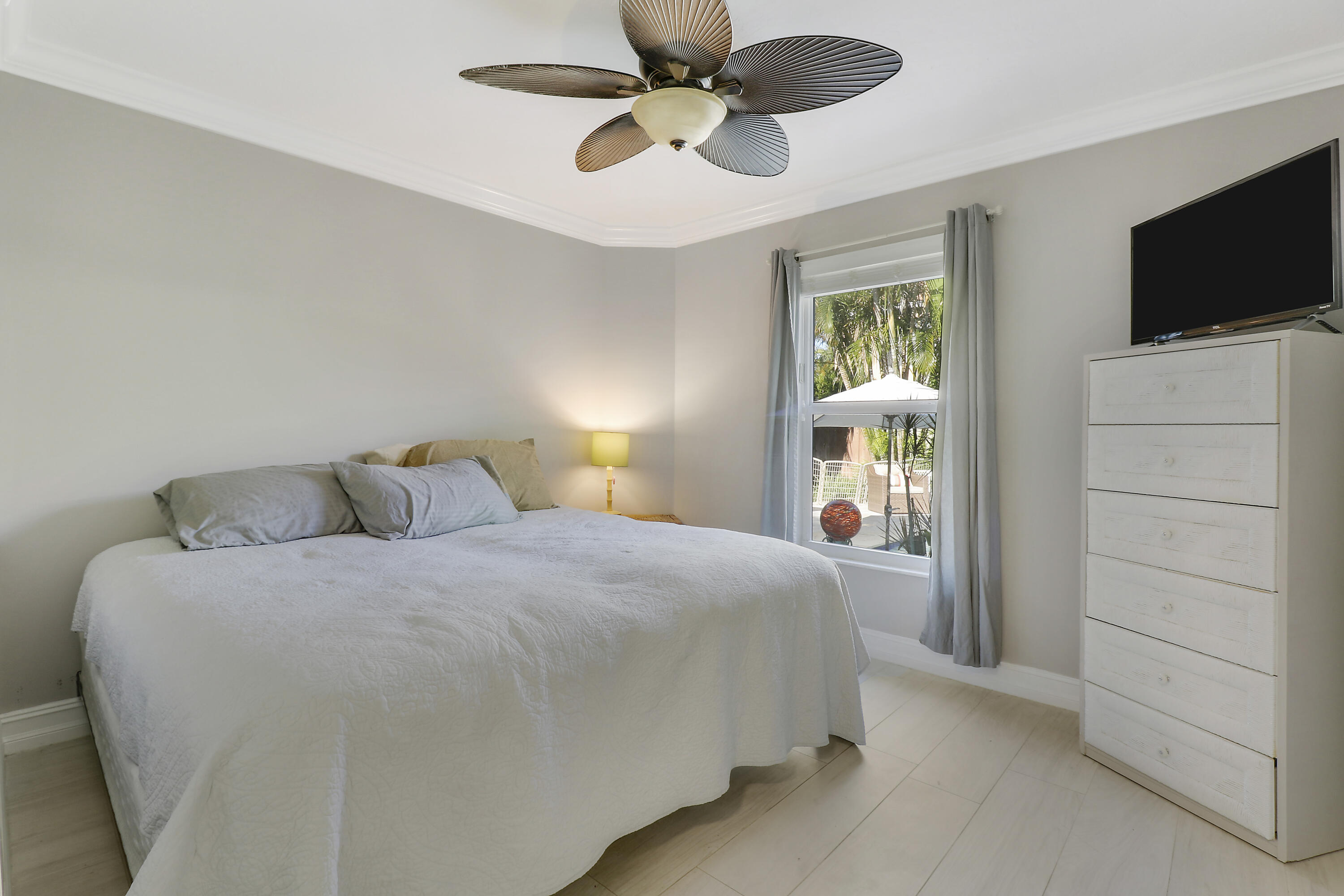 15 Chapel Circle Tequesta, FL 33469 - Photo 9 of 44 House-3